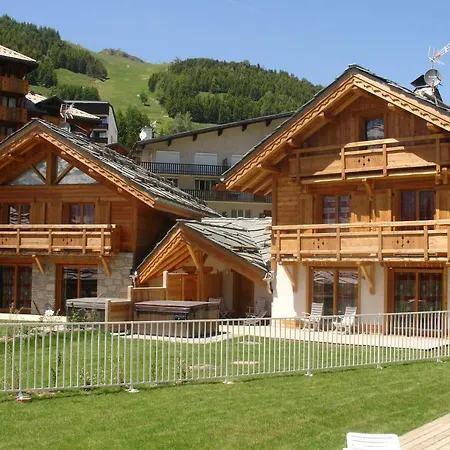 Chalet Faverot 2 Chalet *